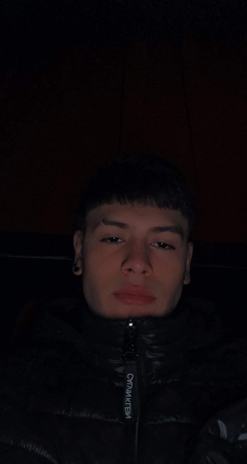 Moski Soza, 22