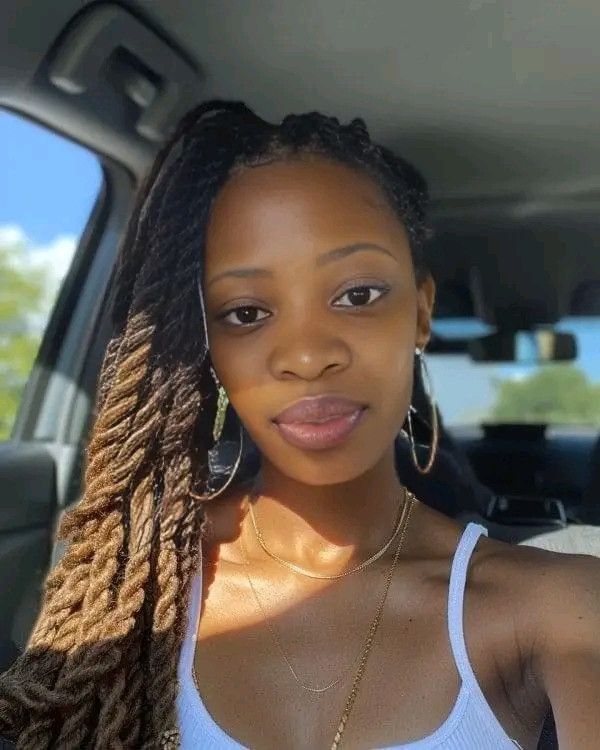 Kamogelo, 27