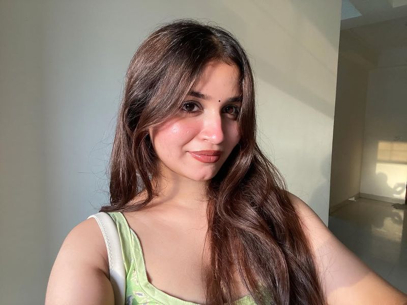 Tanvi, 30