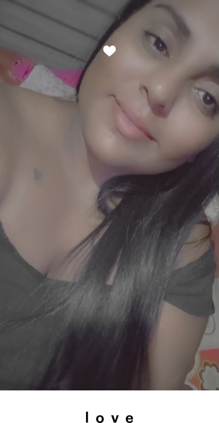 Paola, 26