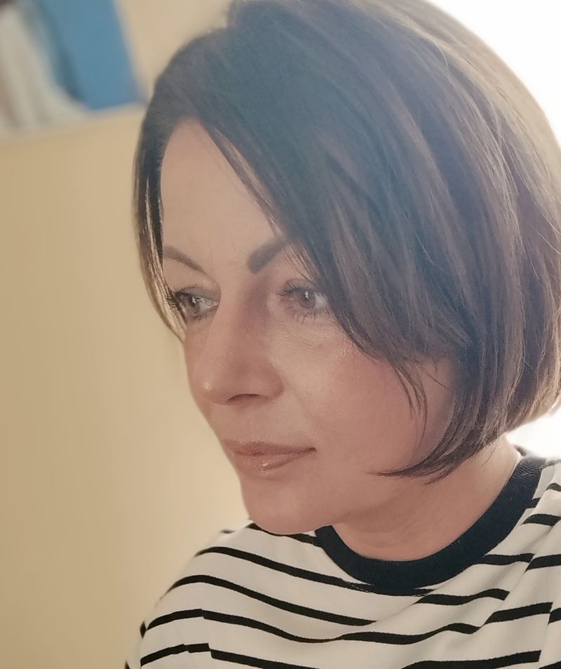 Міла, 45