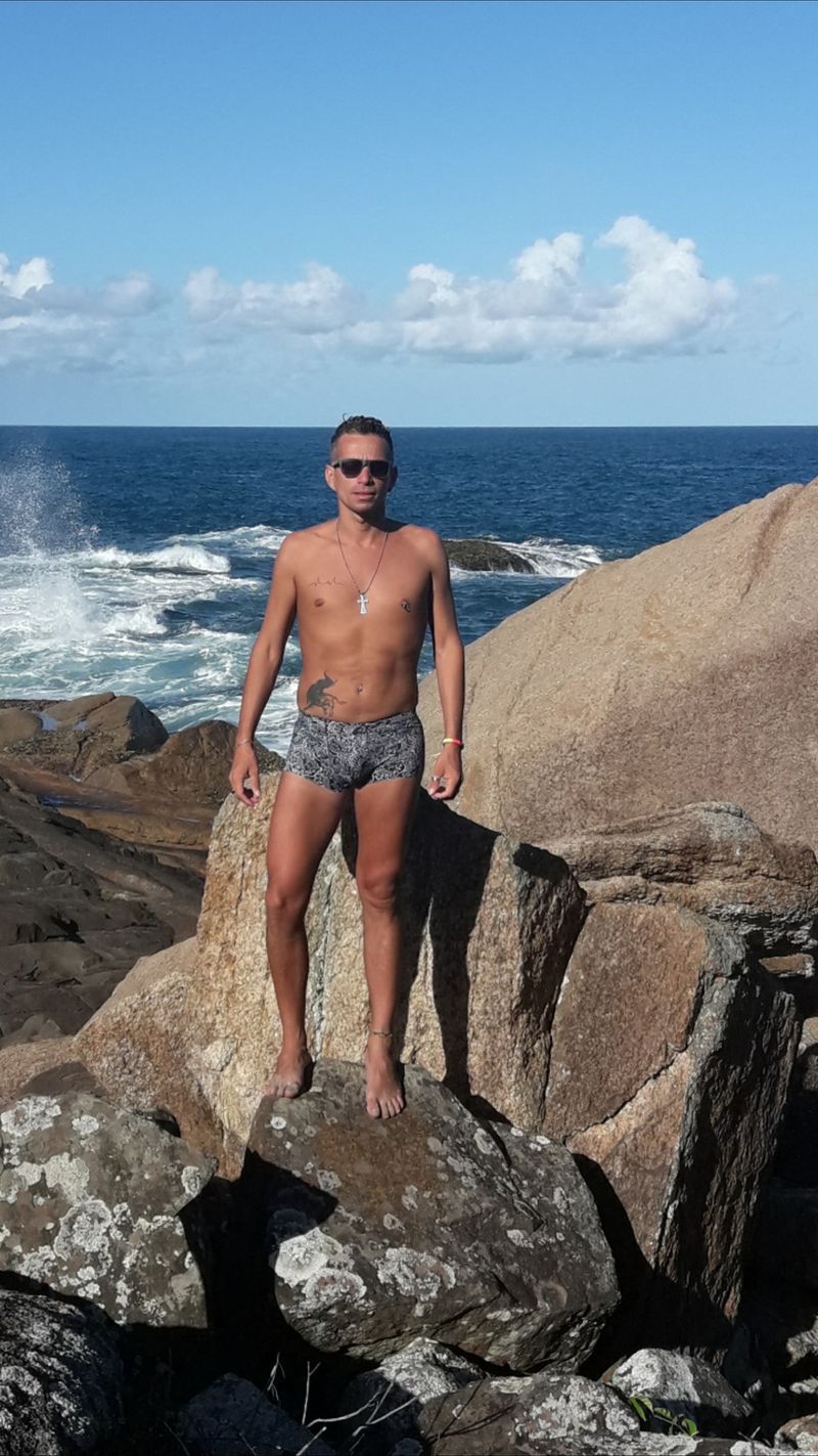 Hernan, 40