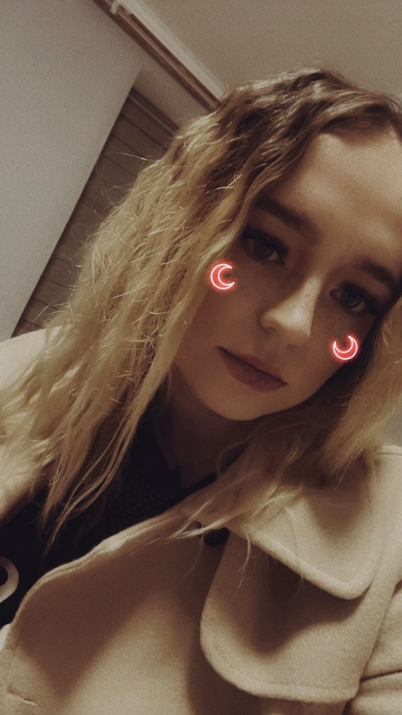 Magda, 20