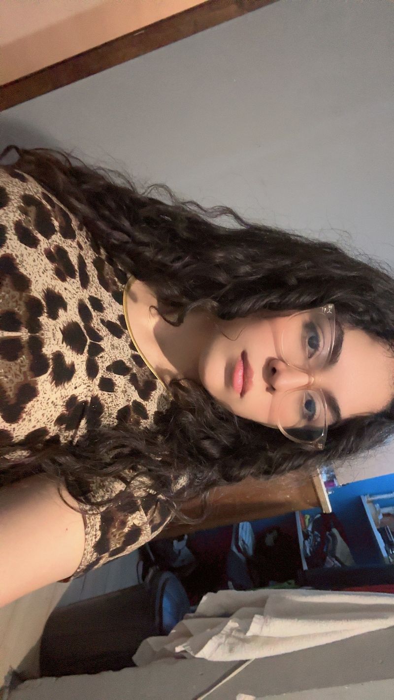 Yorvely, 21