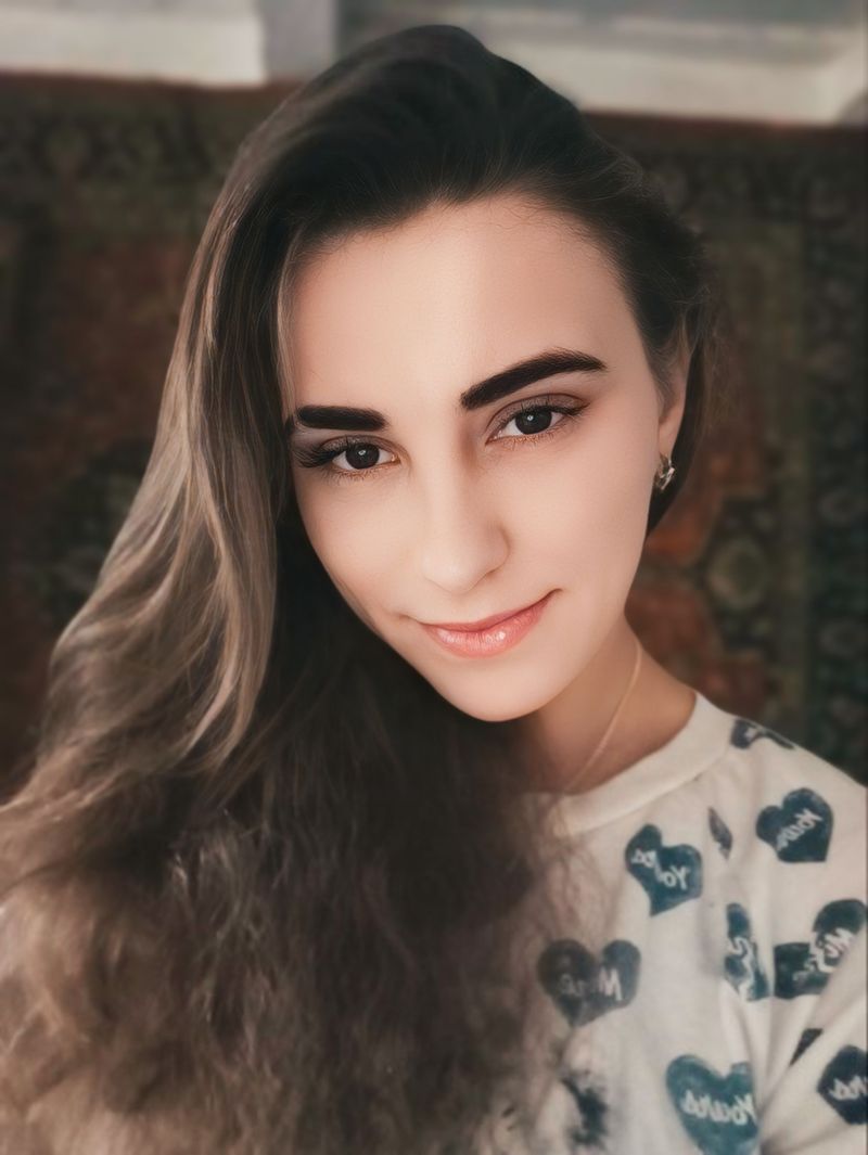 Лана, 23