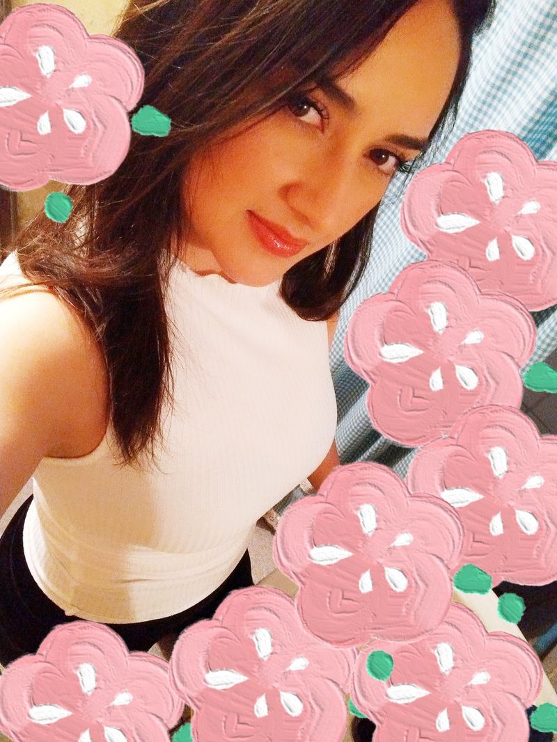Karina, 31