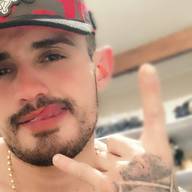Axel, 28