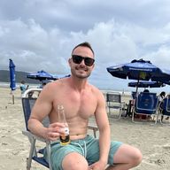 Lucas, 32