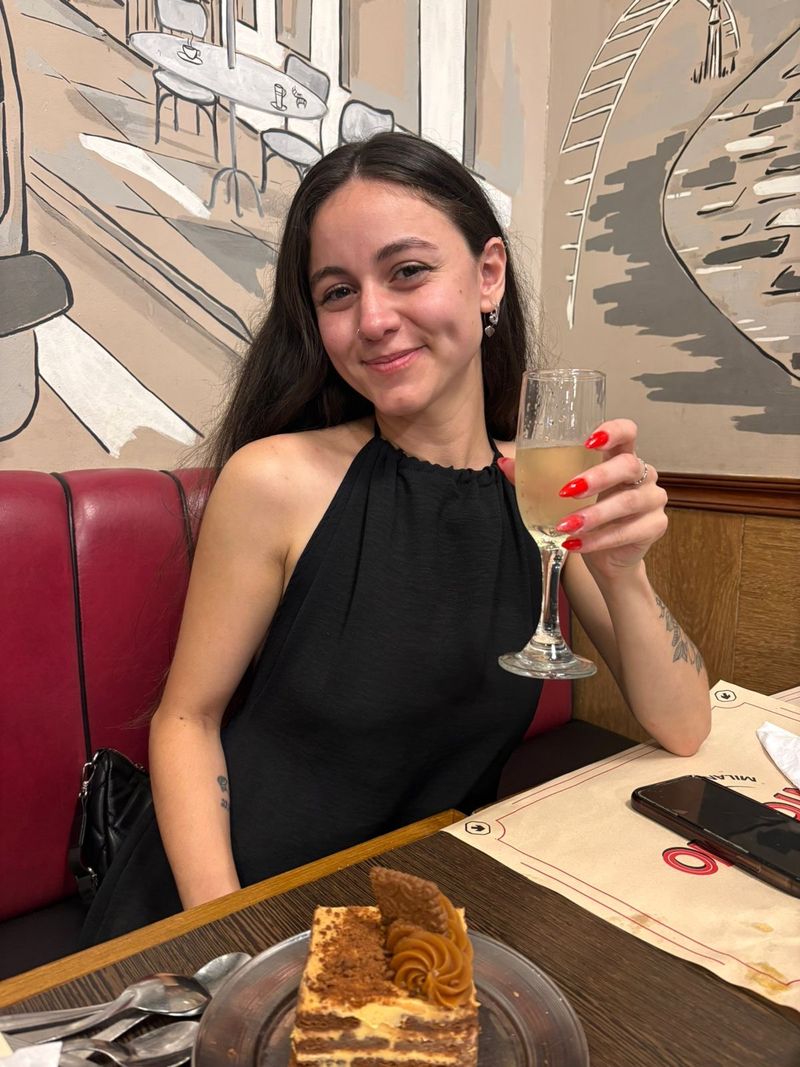 Jorgelina, 28