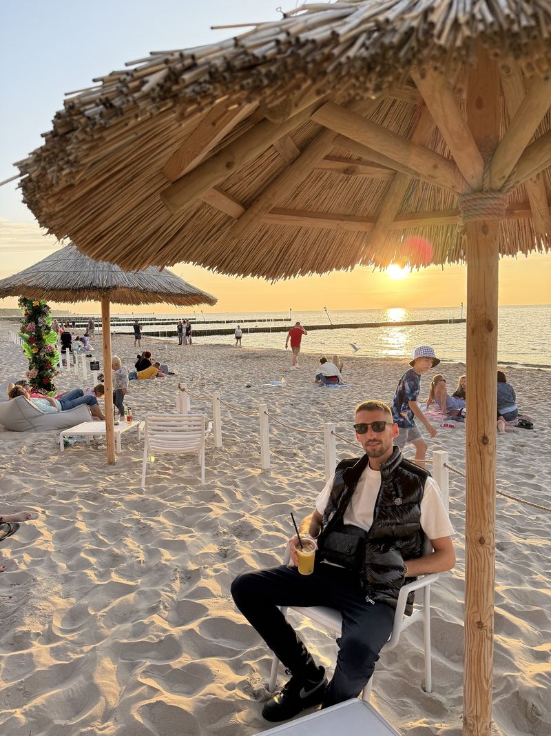 Krystian, 28