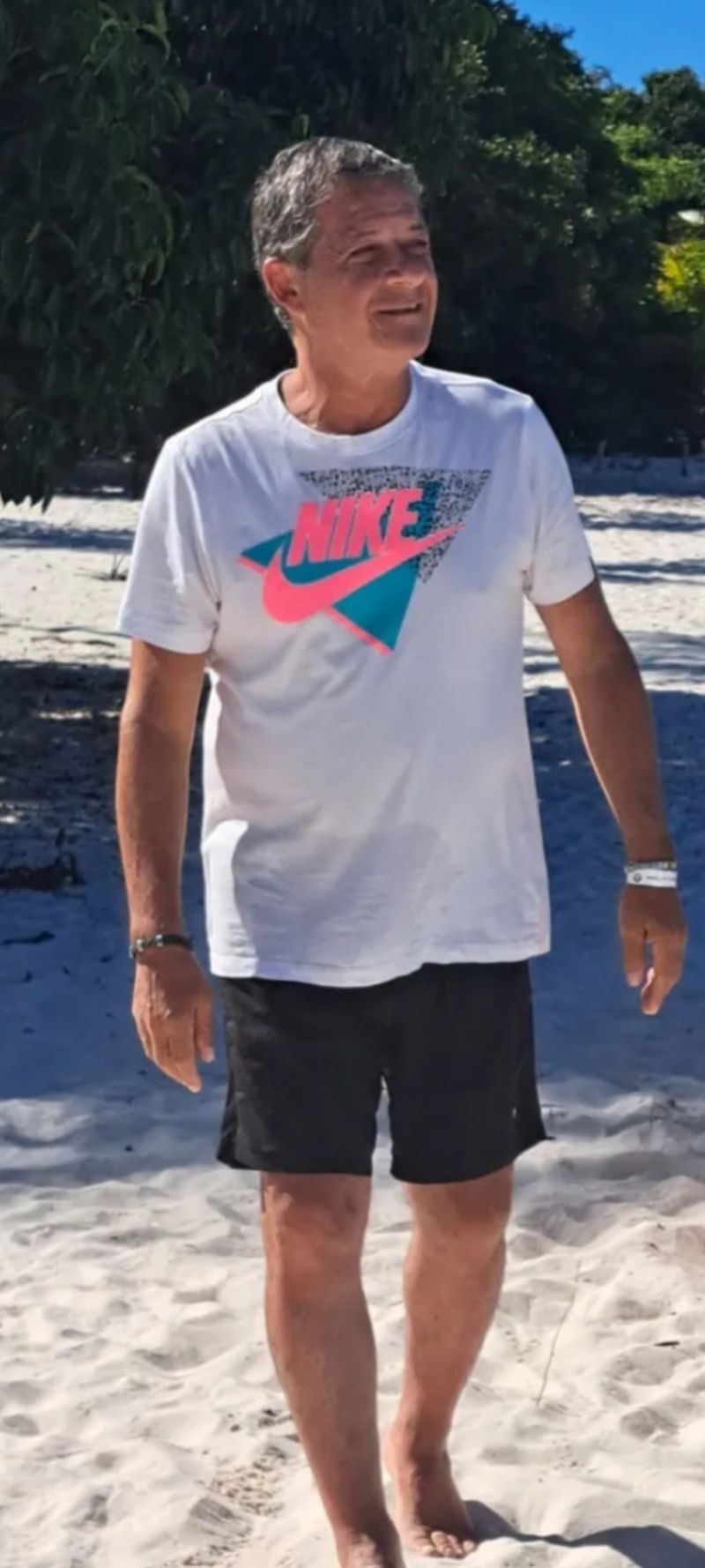 Daniel Buscaglia Instagran, 63