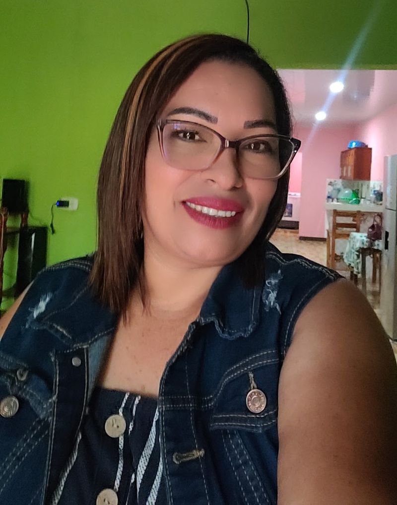 Alma, 49