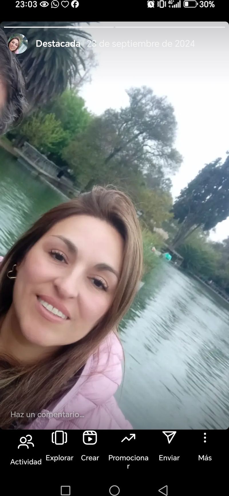 Helena, 39