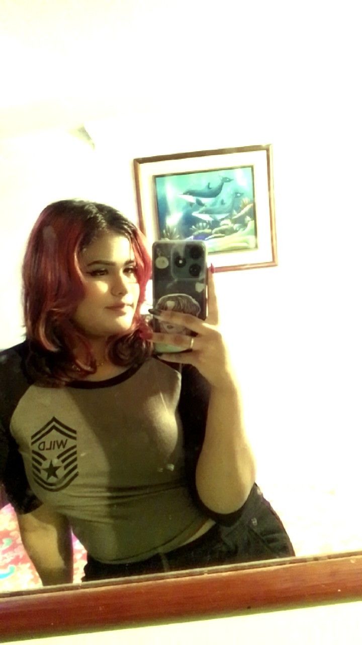 Loly, 20