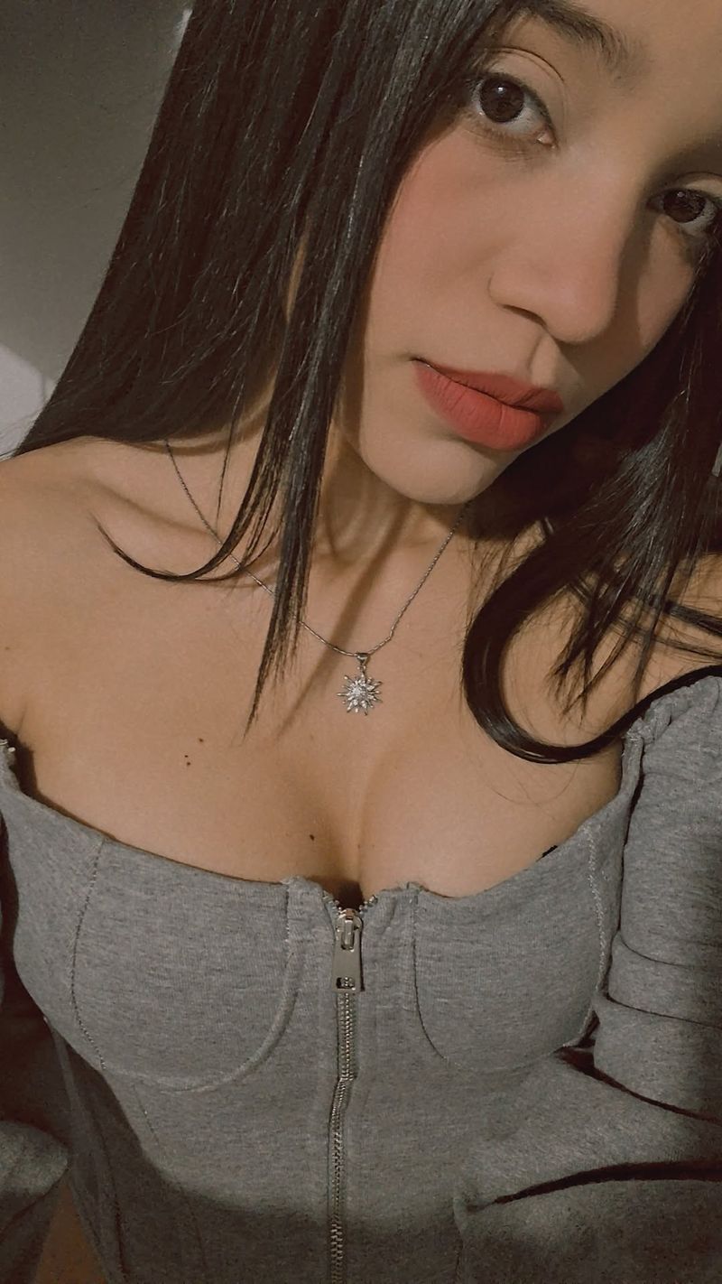 Yuli, 23