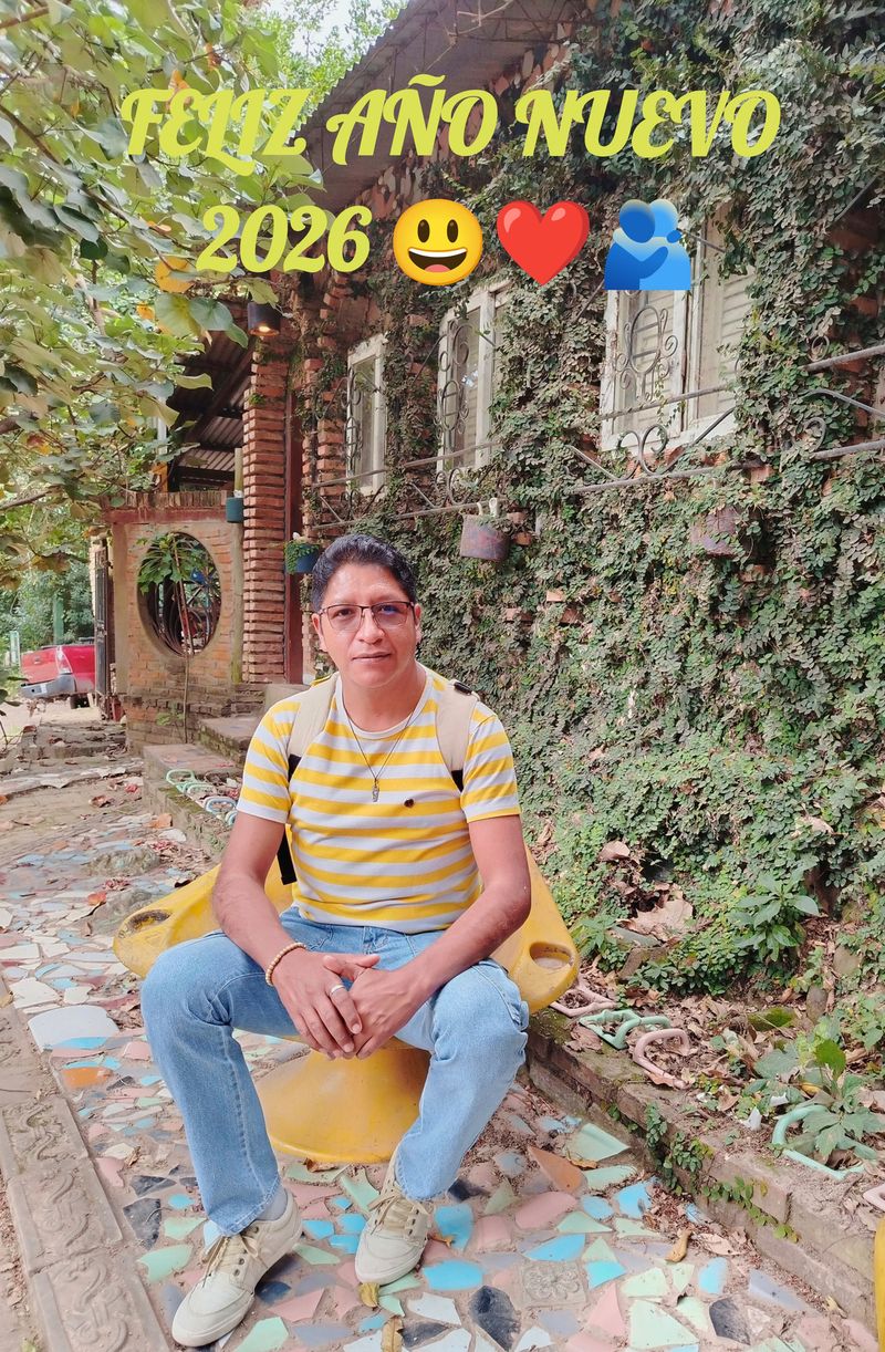 Alejandro, 47
