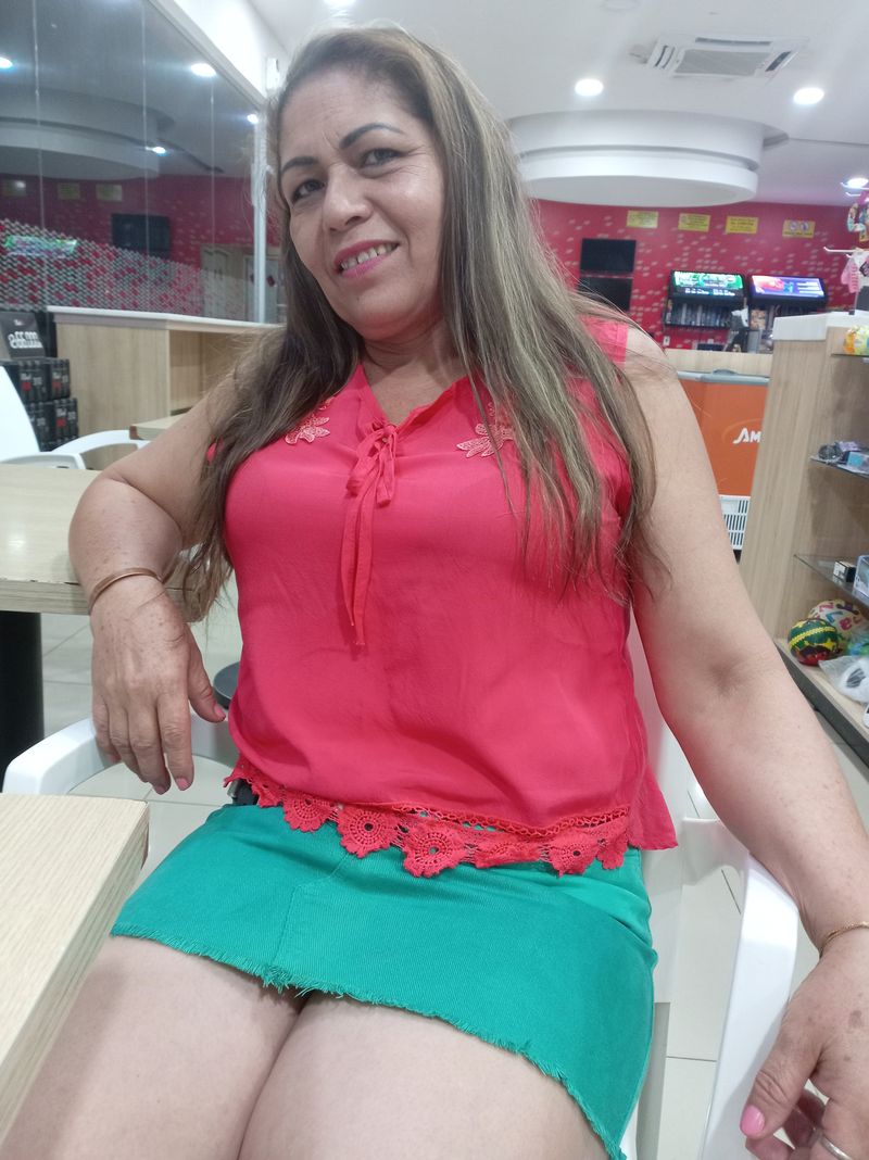 Nicol Reyes, 46