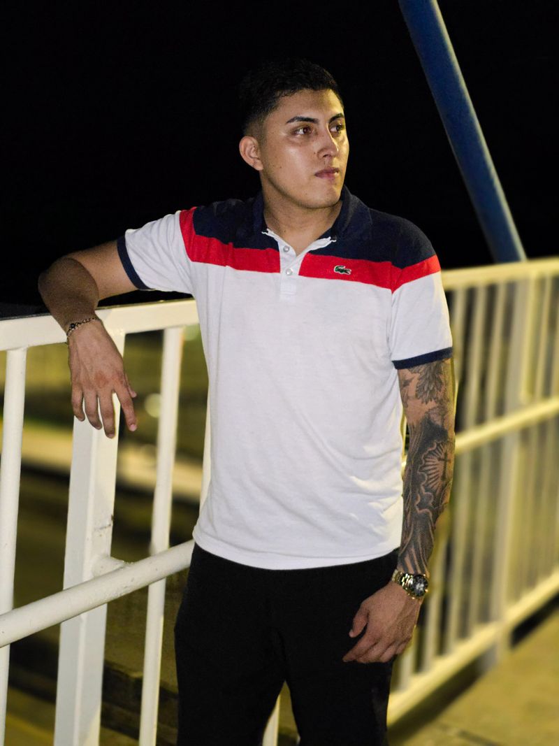 Johan, 23