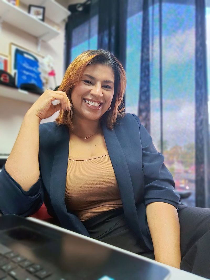 Azucena, 39