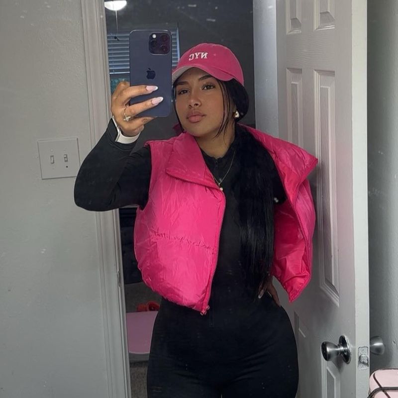 Yuliet, 23