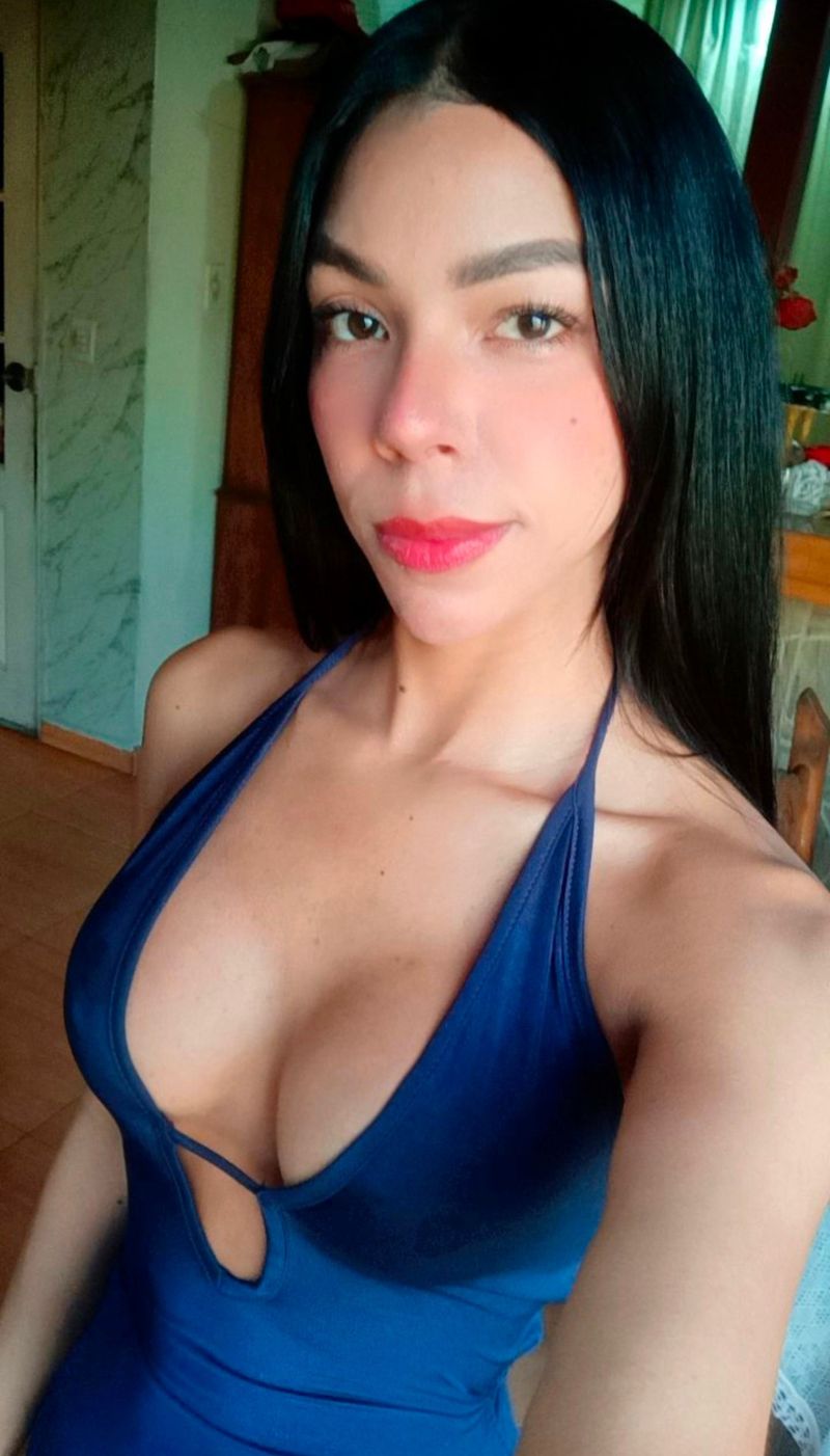Joselin, 28