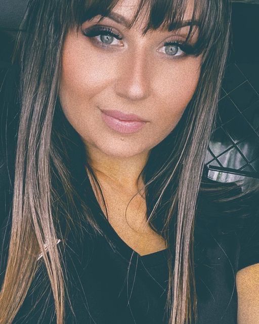 Kamila, 48