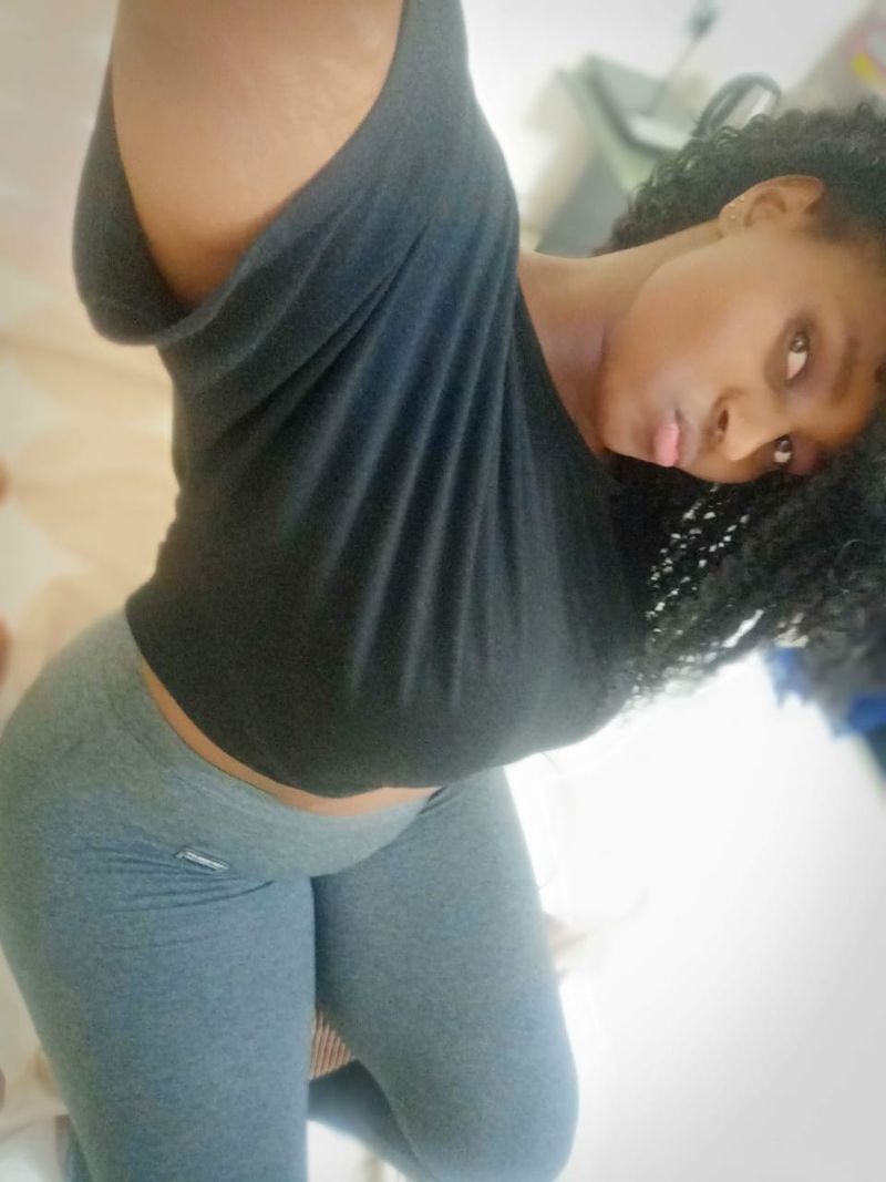 Vee, 39