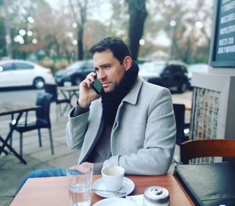 Fabian, 48