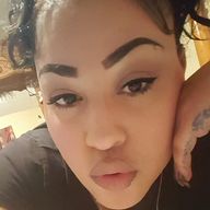 Nicole, 35