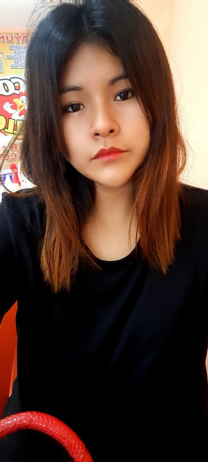 Andrea, 26