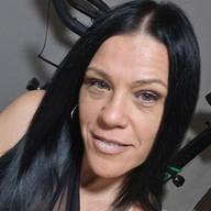 Montse, 45