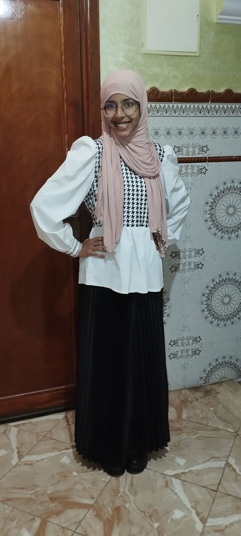 Sara Zaoui, 19
