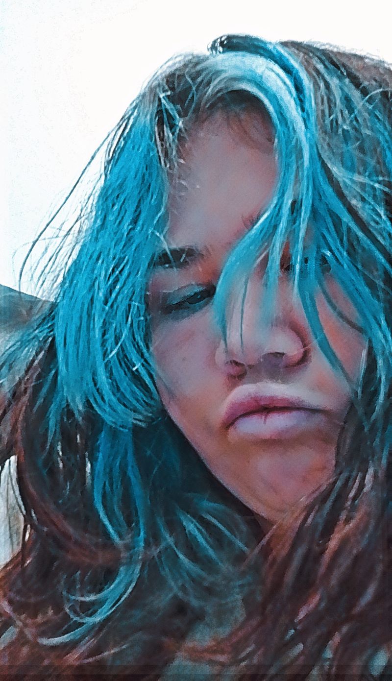 Zahzah, 18
