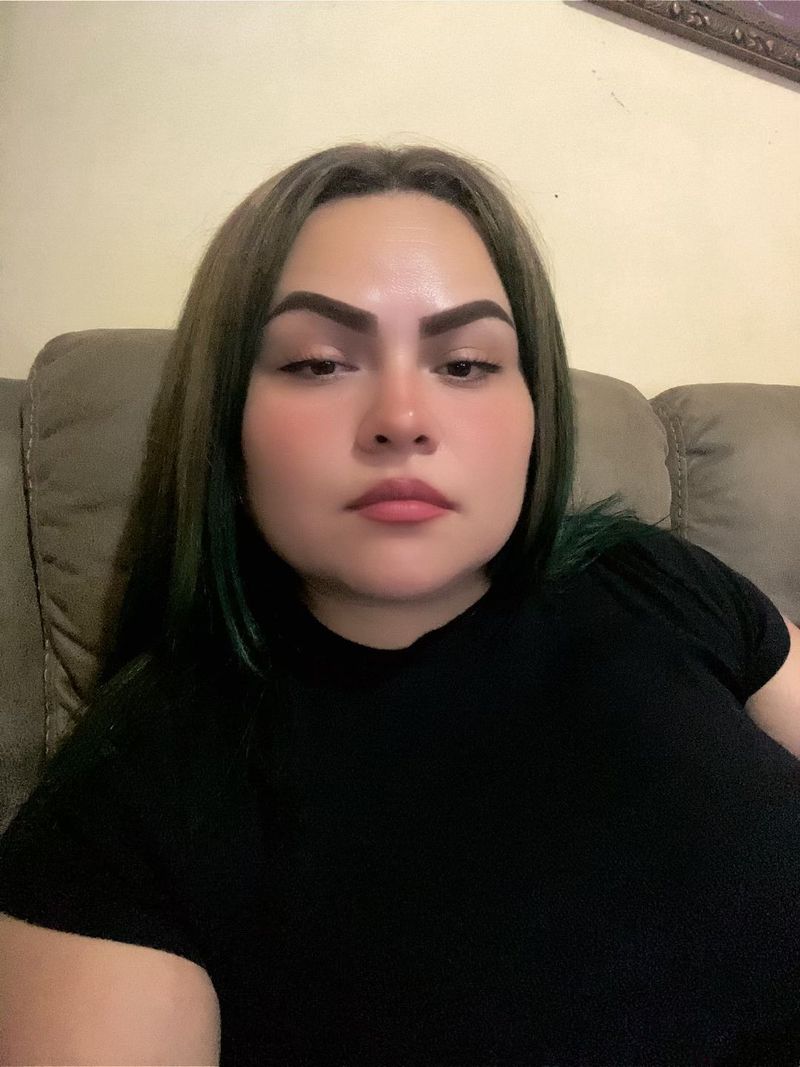 Arlett, 33