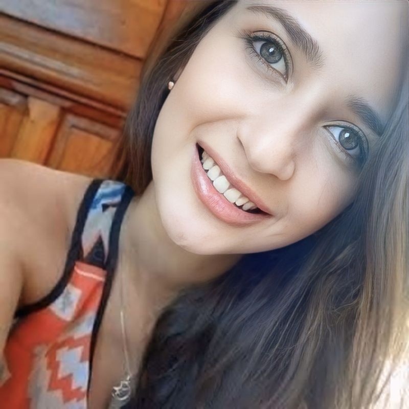 Kamila, 33