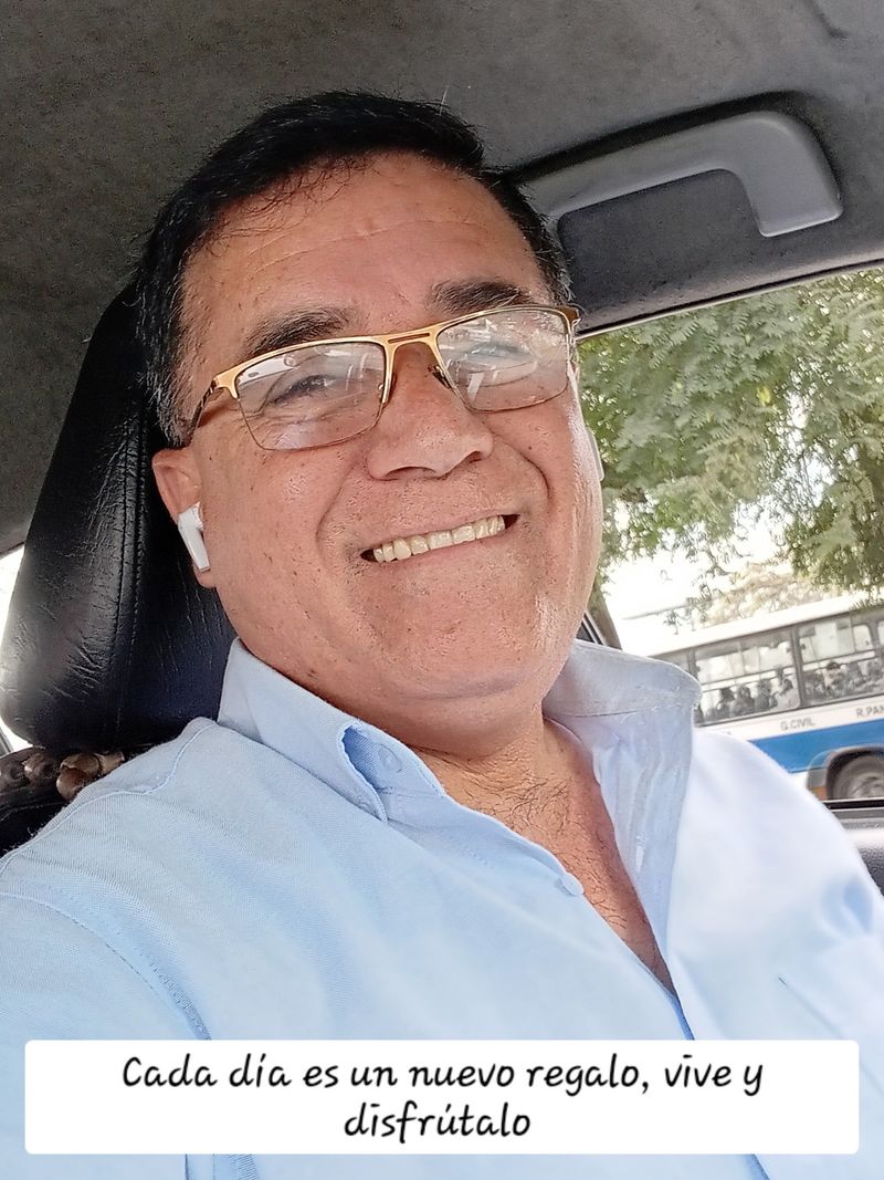 Alex, 50