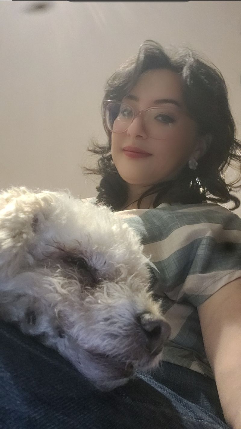Cris, 48
