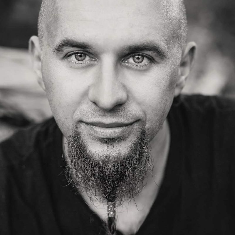 Rob, 50