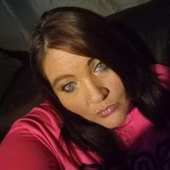 Lilly, 47