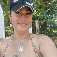 Yessenia, 52