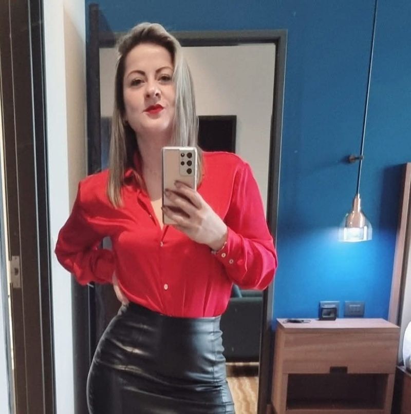 Lorena Saenz, 45