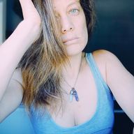 Jenny, 34