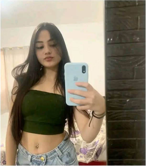 Kimberly, 26