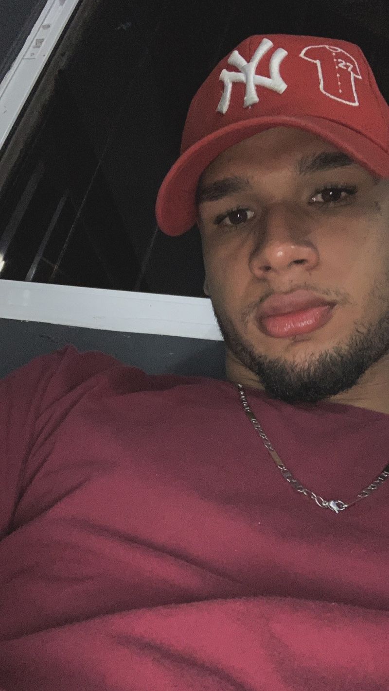 Jhon, 28