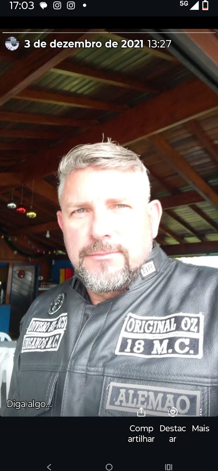 Robson, 49