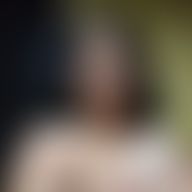 Micaela, 21