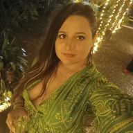 Pilar, 34