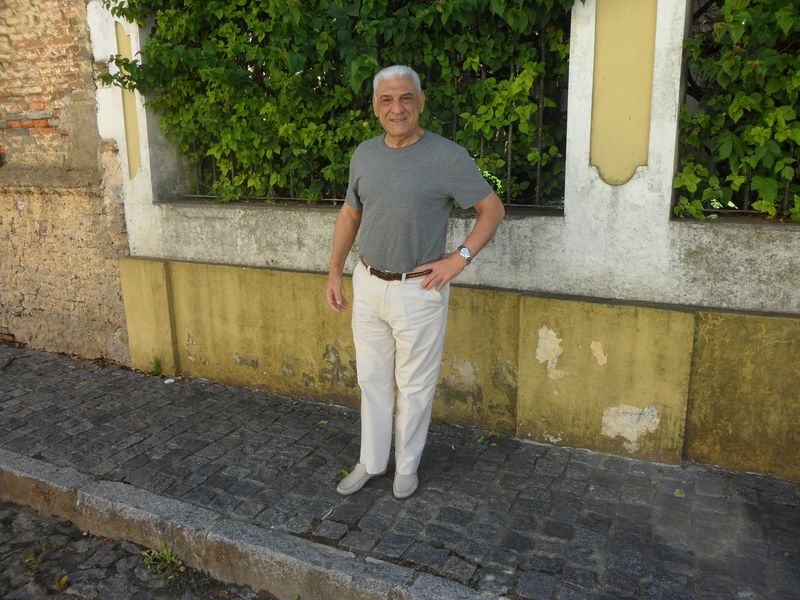 Norberto, 75