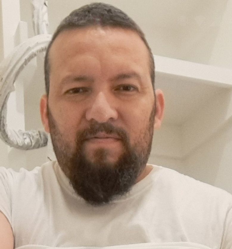 Jose, 34