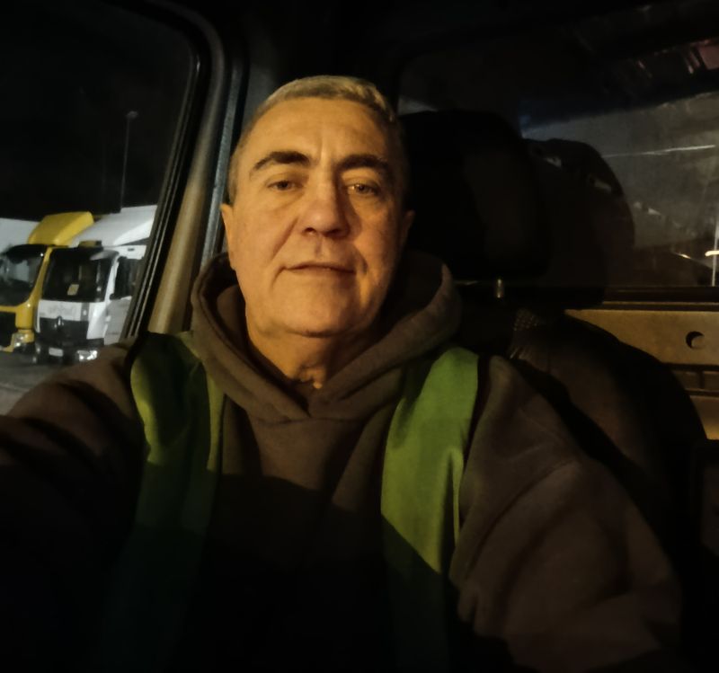 Андрей, 60